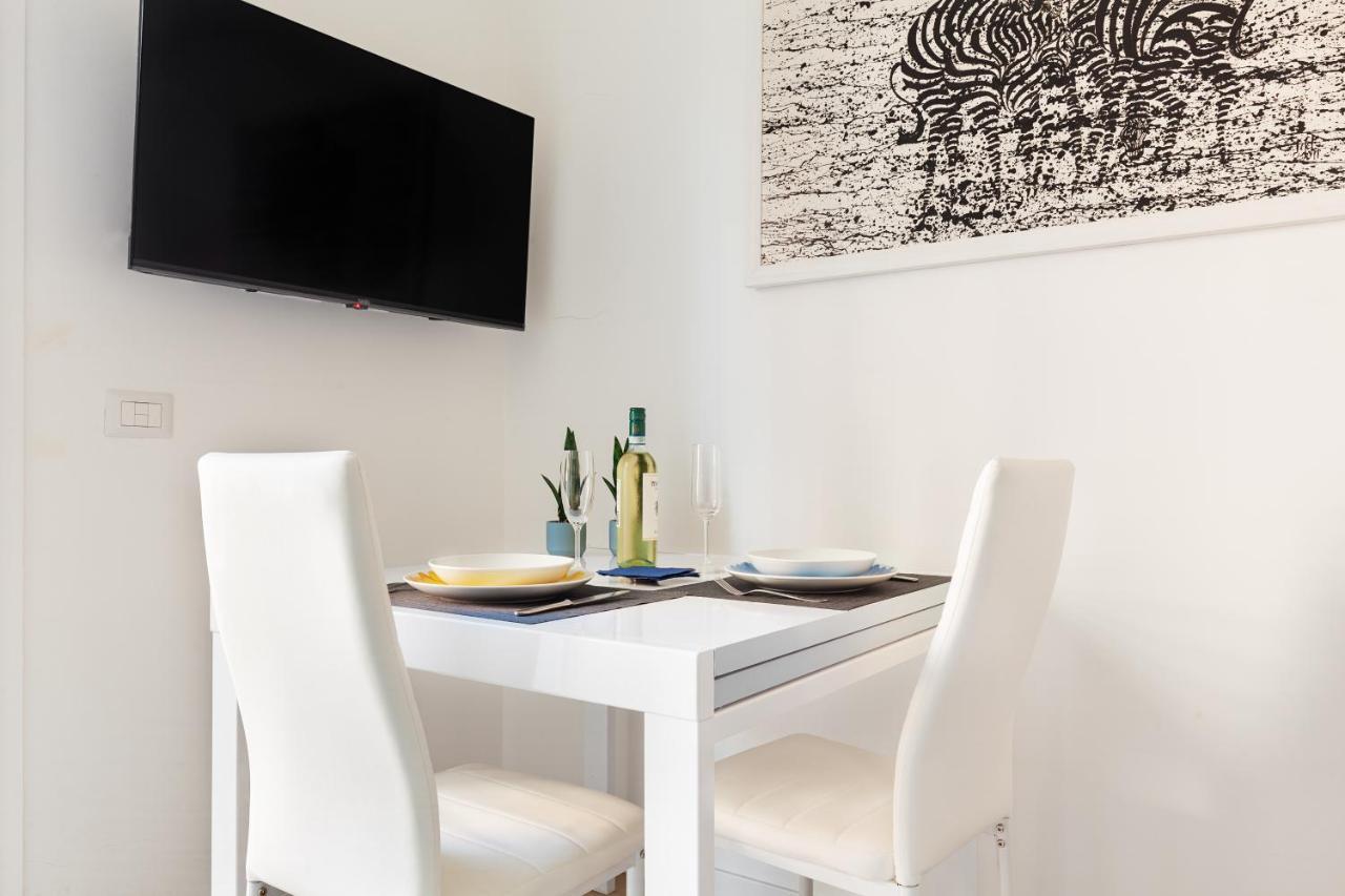 Elegant Flat In Milan, Wi-Fi E Netflix! Appartement Buitenkant foto